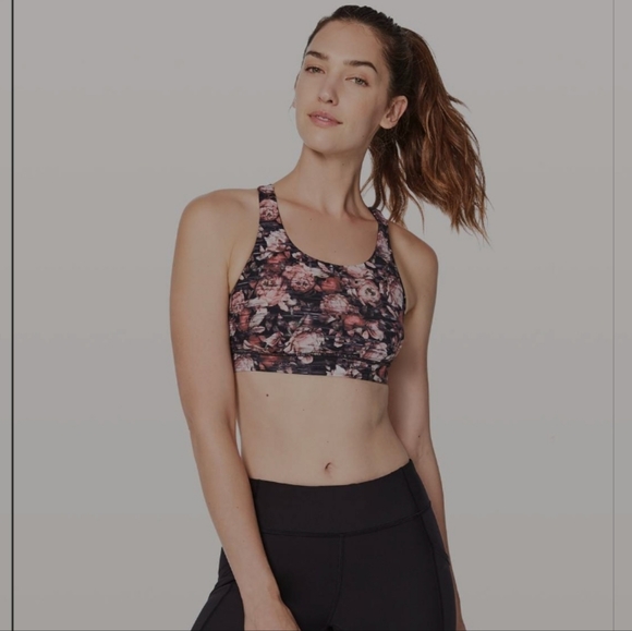 Lululemon Energy Bra Nulux, Peony, Size 4 - Picture 2 of 8